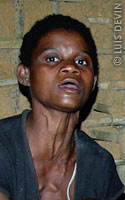 Bakola-Bagyeli pygmy woman